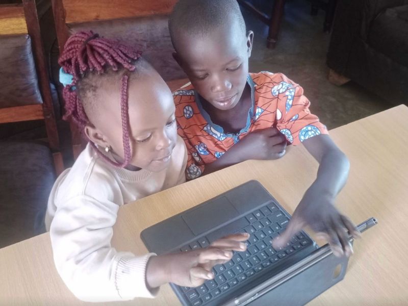 Tablet-driven Education - Young Children Using Tablet